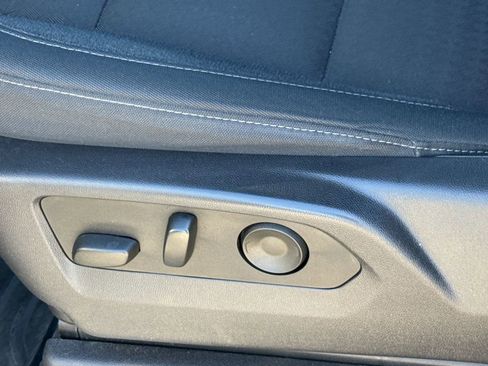 Used 2023 Chevrolet Silverado 1500 RST image 25