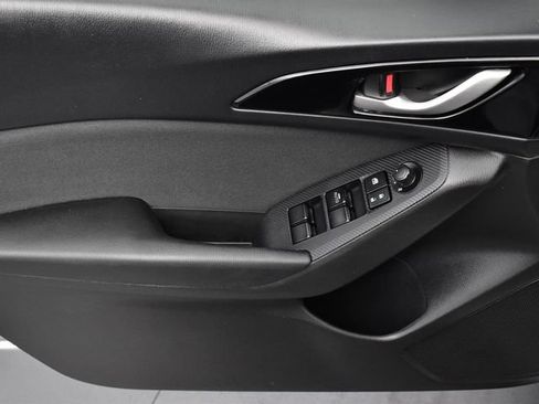 Used 2014 MAZDA MAZDA3 i Touring FWD image 10
