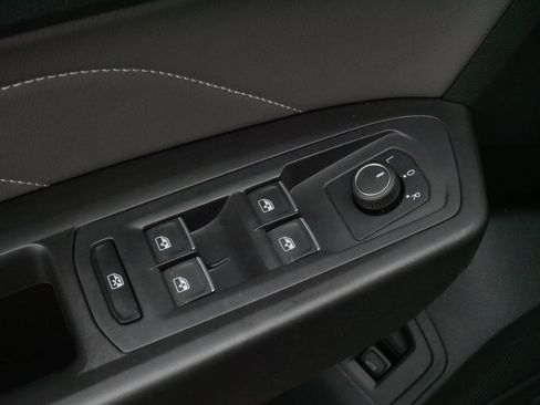 Certified 2023 Volkswagen Atlas SEL AWD/4WD image 19