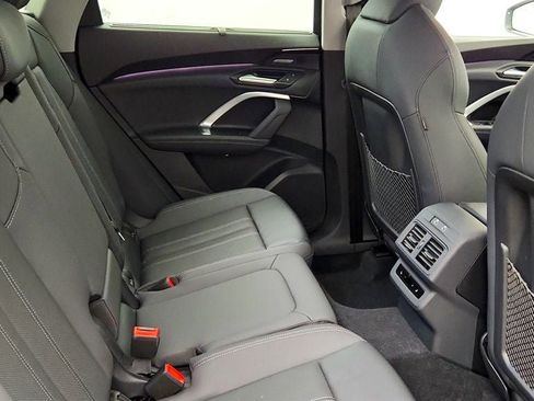 Used 2025 Audi Q5 Prestige AWD/4WD image 24