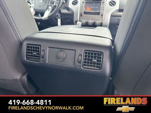 Used 2019 Toyota Tundra SR5 w/ Convenience Package image 28