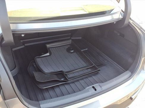 Used 2023 Toyota Crown XLE image 26