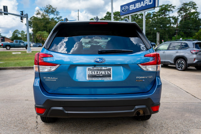 Certified 2024 Subaru Forester Premium AWD/4WD image 5