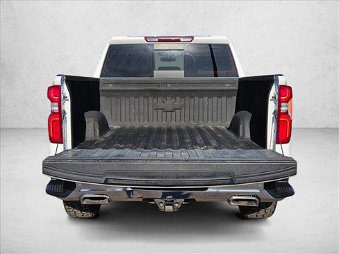 Used 2021 Chevrolet Silverado 1500 LTZ AWD/4WD image 6