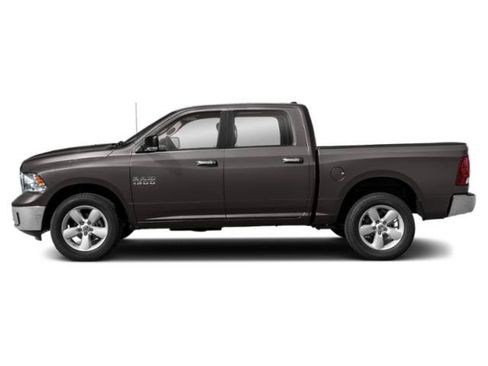 Certified 2024 RAM 1500 Warlock AWD/4WD image 2