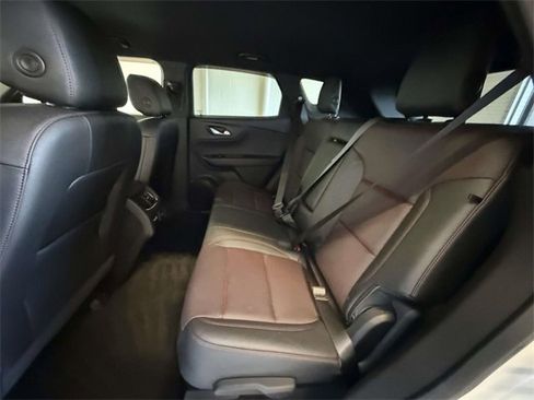 Used 2021 Chevrolet Blazer RS w/ Enhanced Convenience Package image 19