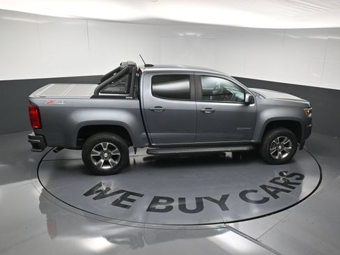 Used 2020 Chevrolet Colorado Z71 AWD/4WD image 34