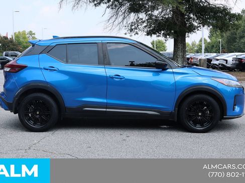 Used 2023 Nissan Kicks SR FWD image 10