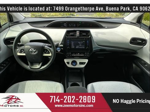 Used 2016 Toyota Prius Two FWD image 17