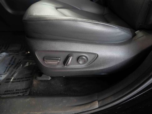 Used 2024 Toyota Grand Highlander XLE image 12