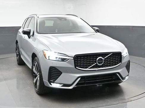 Used 2025 Volvo XC60 B5 Ultra w/ Protection Package Premier AWD/4WD image 2