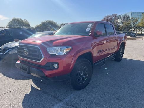 Used 2023 Toyota Tacoma SR5 w/ Technology Package image 1