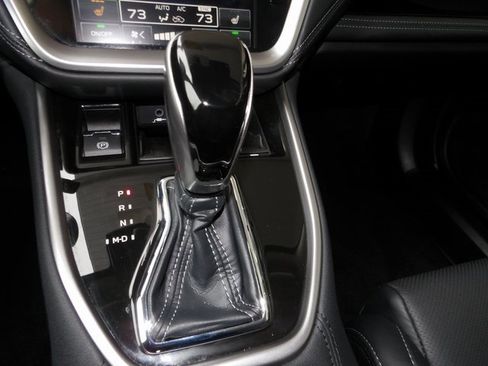 Used 2023 Subaru Outback Limited image 32