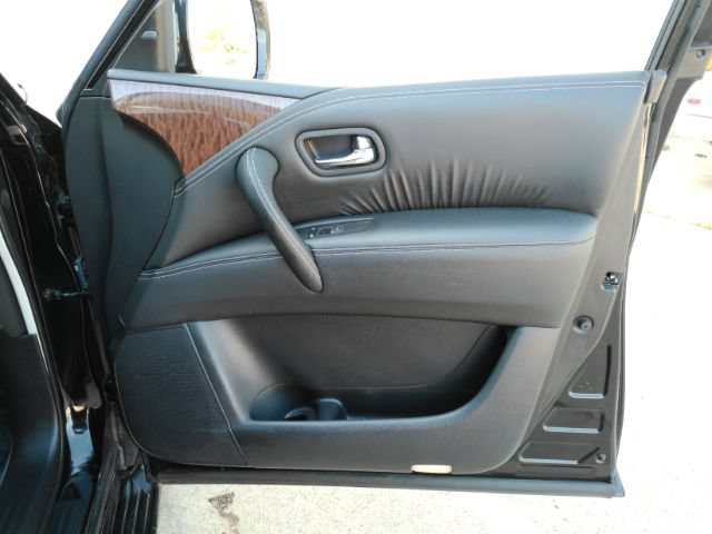 Used 2017 Nissan Armada Platinum RWD image 22