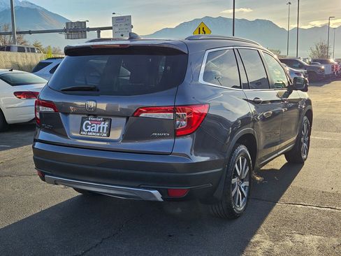 Used 2021 Honda Pilot Black Edition image 3