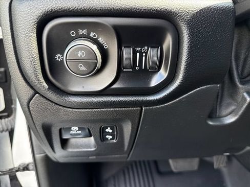 Used 2021 RAM 1500 Laramie w/ Sport Appearance Package AWD/4WD image 27