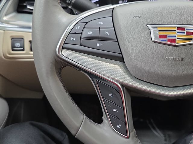 Used 2023 Cadillac XT5 Premium Luxury AWD/4WD image 13