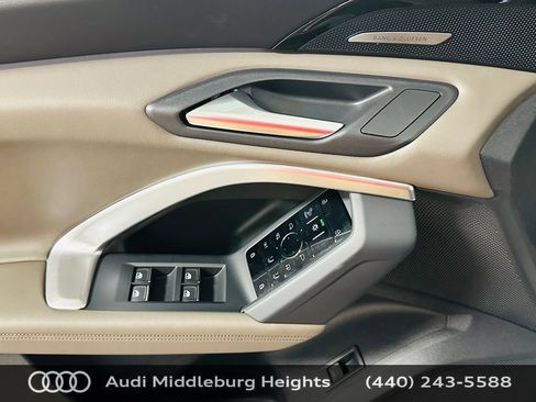 Certified 2025 Audi Q5 Premium w/ Premium Plus AWD/4WD image 25