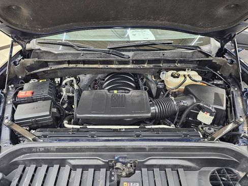 Used 2023 GMC Sierra 1500 SLT AWD/4WD image 42
