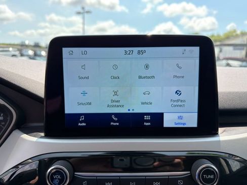 Used 2022 Ford Escape SE w/ Cold Weather Package AWD/4WD image 26