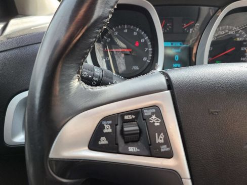 Used 2016 Chevrolet Equinox LTZ w/ Enhanced Convenience Package image 9