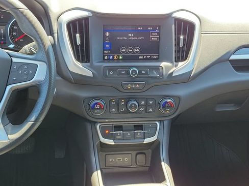 Used 2024 GMC Terrain SLE w/ Driver Convenience Package AWD/4WD image 22