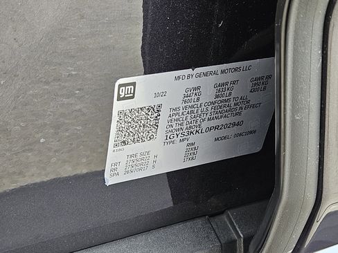 Certified 2023 Cadillac Escalade ESV Premium Luxury image 39