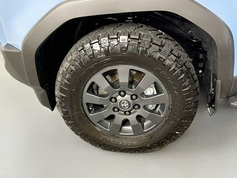 Used 2026 Toyota Land Cruiser w/ Premium Package AWD/4WD image 32