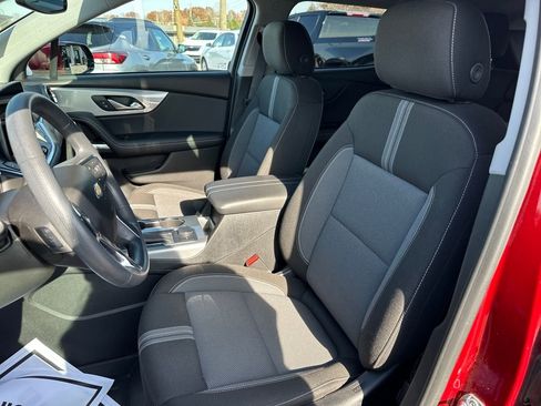 Certified 2024 Chevrolet Blazer LT w/ Convenience Package image 11