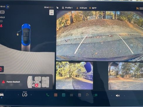 Used 2023 Tesla Model 3 Standard Range image 25