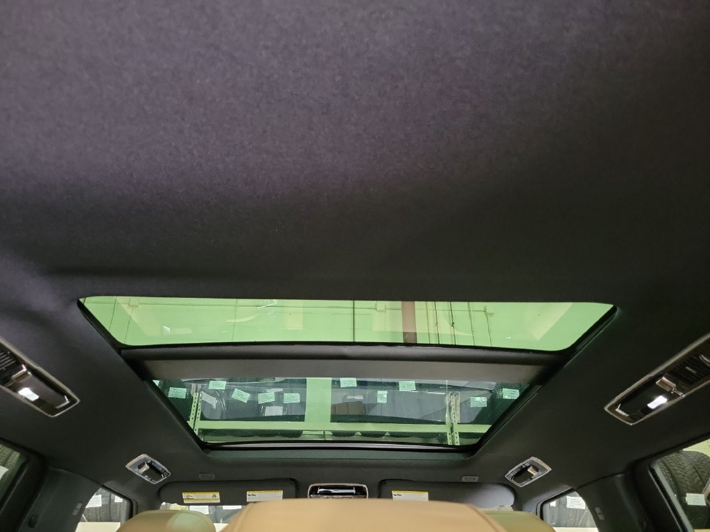 Used 2025 Land Rover Range Rover SE AWD/4WD image 27