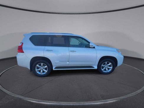 Used 2012 Lexus GX 460 image 9