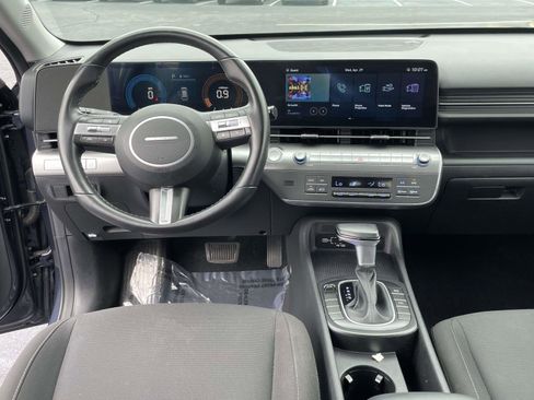 Used 2024 Hyundai Kona SEL FWD image 14