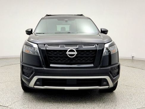 Used 2025 Nissan Pathfinder Rock Creek AWD/4WD image 2