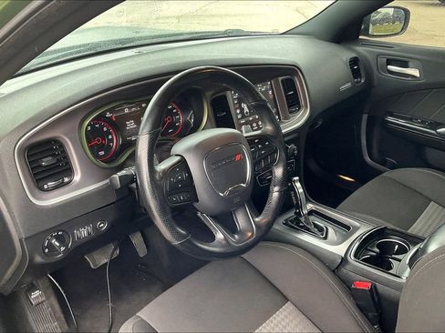Used 2020 Dodge Charger R/T w/ Blacktop Package RWD image 13