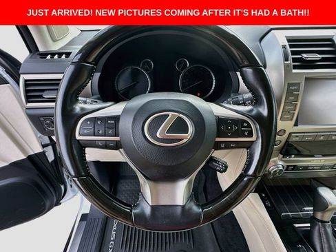 Used 2021 Lexus GX 460 Premium w/ Premium Package AWD/4WD image 12