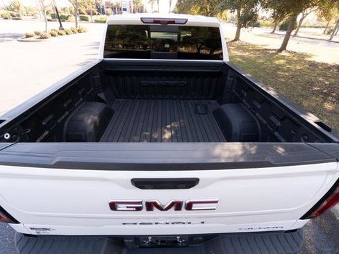Used 2023 GMC Sierra 1500 Denali w/ Denali Reserve Package image 11