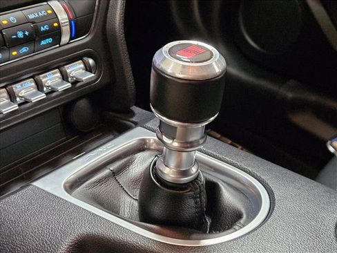 Used 2022 Ford Mustang GT w/ Equipment Group 301A RWD image 11