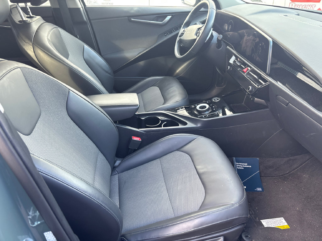 Used 2023 Kia Niro Wind FWD image 7