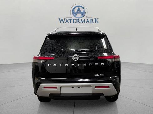 Used 2025 Nissan Pathfinder SL w/ Lighting Package (N92) AWD/4WD image 4