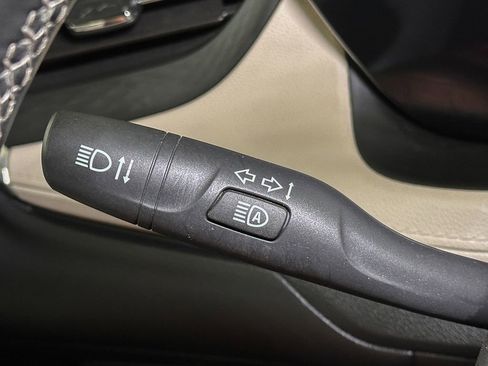 Used 2024 Buick Encore GX Preferred AWD/4WD image 29
