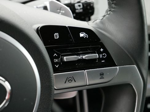 Used 2023 Hyundai Tucson Limited image 27