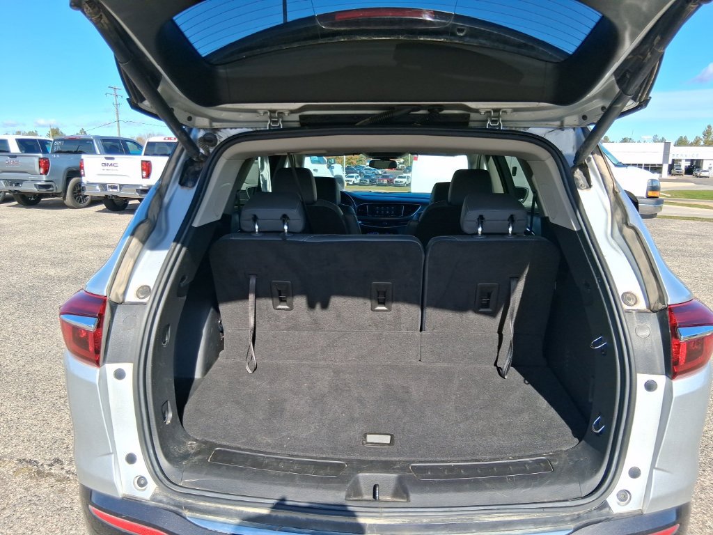 Used 2020 Buick Enclave Essence w/ Sound and Sites Package AWD/4WD image 22