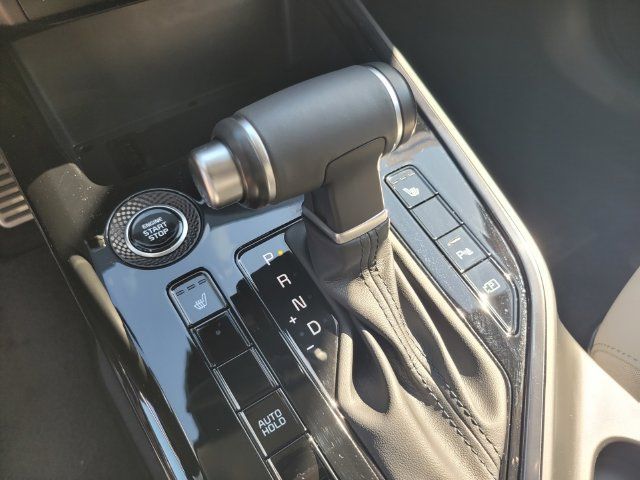 Used 2024 Kia Niro EX Touring FWD image 18