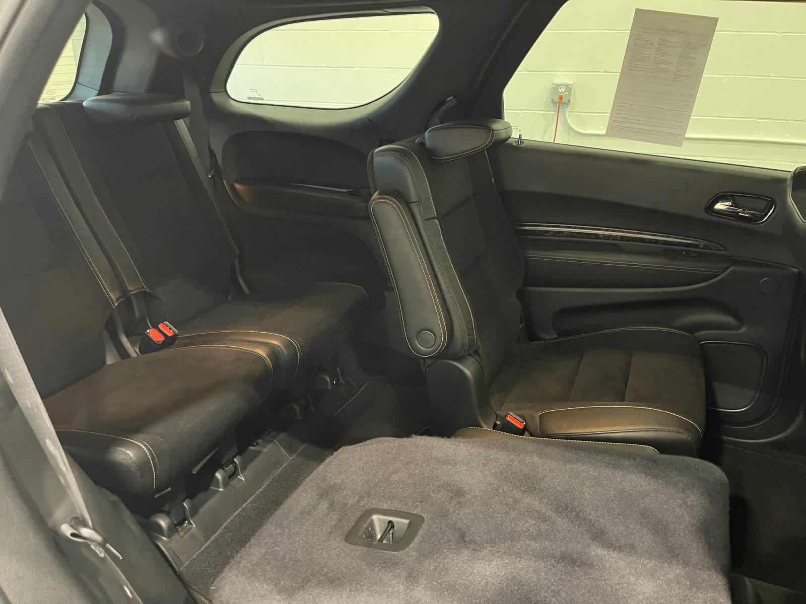 Used 2025 Dodge Durango R/T AWD/4WD image 29