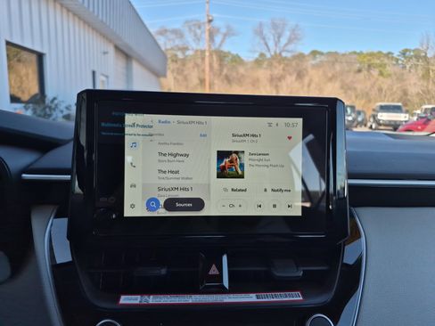 Used 2026 Toyota Corolla LE image 32