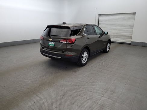Used 2023 Chevrolet Equinox LT FWD image 9