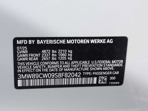 New 2025 BMW 330i xDrive Sedan w/ Premium Package AWD/4WD image 37