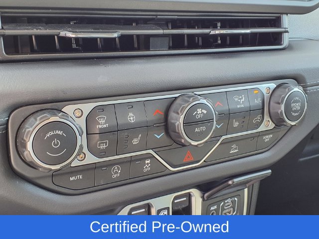 Certified 2025 Jeep Wrangler Unlimited Sahara AWD/4WD image 8