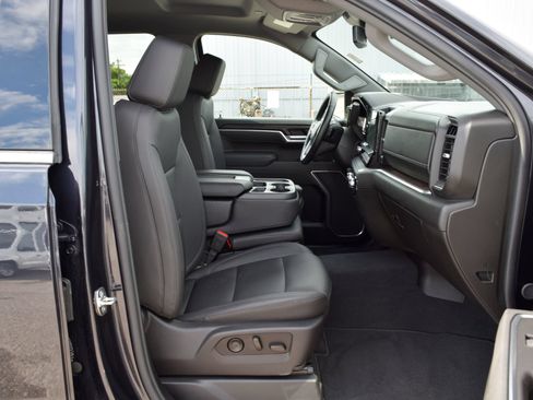 Used 2026 GMC Sierra 1500 SLT AWD/4WD image 21